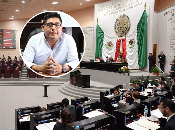 RamÃÂrez Zepeta destaca unidad y orden en entrega del Congreso