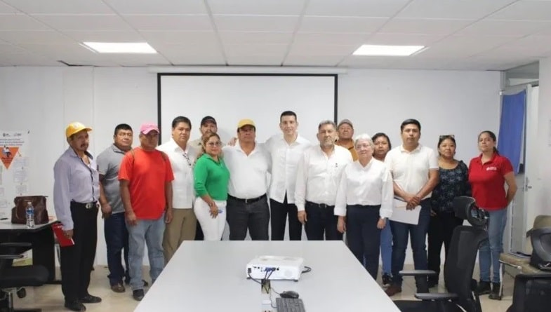 Acuerdo para la apertura de la presa Yurivia en Coatzacoalcos