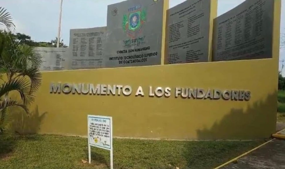 Alumnos del ITESCO anuncian bloqueo por demandas a nueva directora