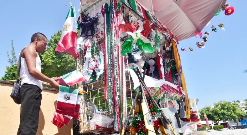 Artesanos de Coatzacoalcos sufren por competencia desleal de tiendas chinas