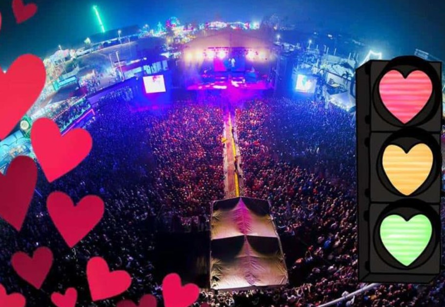Bailazo gratis en Coatzacoalcos con semáforo del amor