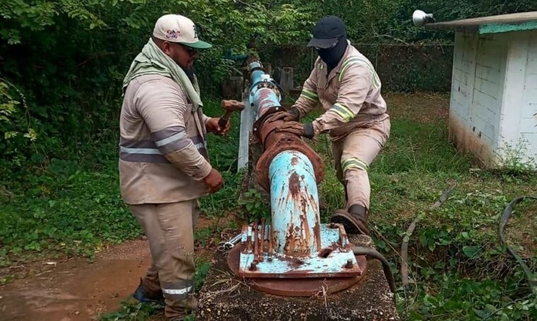 CMAS Coatzacoalcos repara pozos para mejorar el servicio de agua