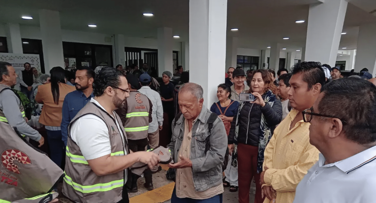 Pedro Miguel Rosaldo presenta nuevo centro de transferencia en Coatzacoalcos