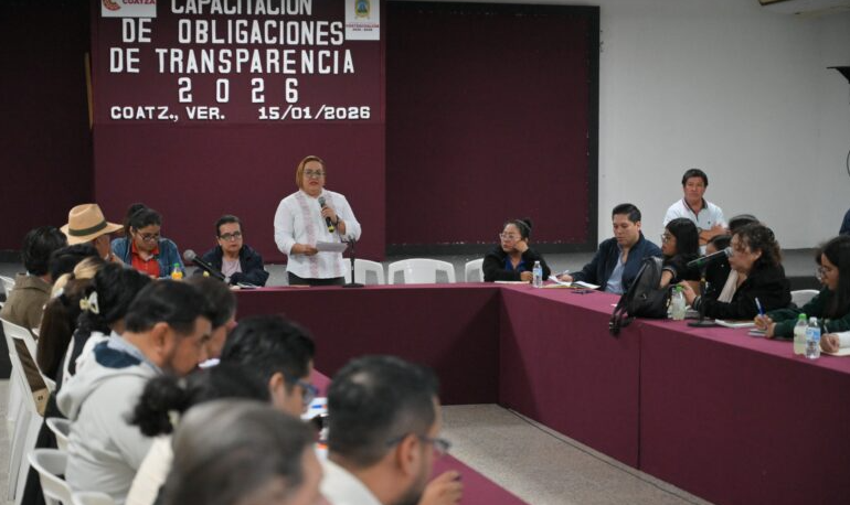 Capacitan a enlaces municipales sobre transparencia en Coatzacoalcos