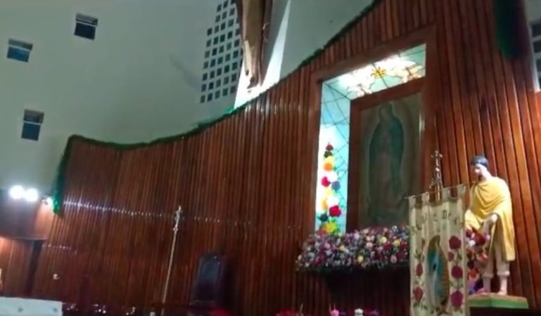 Cientos de fieles celebran a la Virgen de Guadalupe en Coatzacoalcos