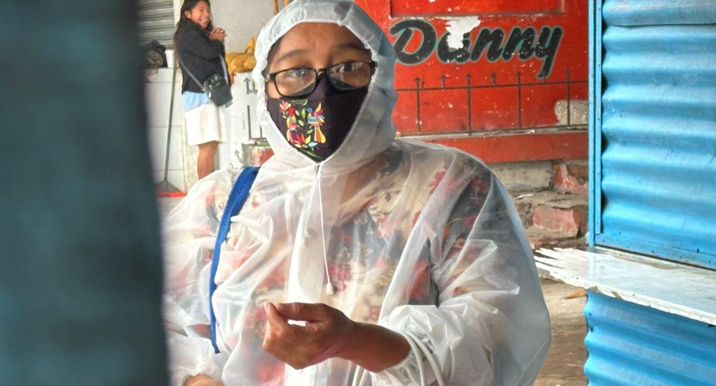 Ciudadanos en Coatzacoalcos se protegen de enfermedades respiratorias