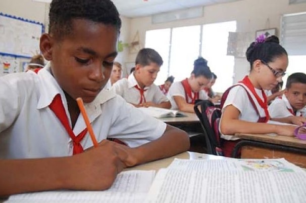Cuba y el desafÃƒÂ­o de la modernizaciÃƒÂ³n en la educaciÃƒÂ³n