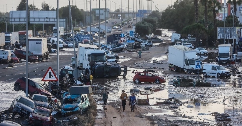 Despliegan 10 mil efectivos tras tormenta Dana y protestas