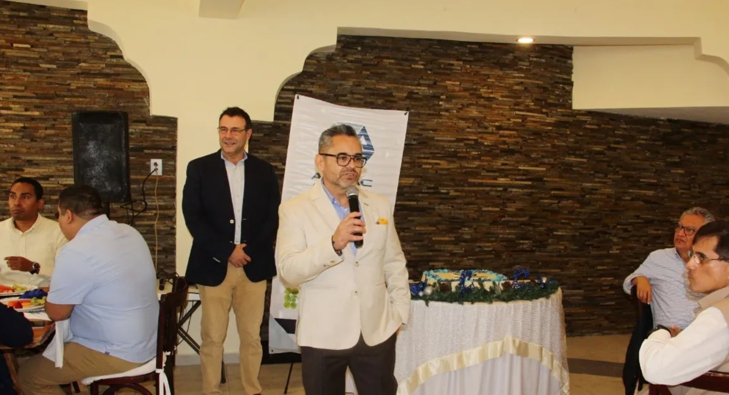 DiagnÃƒÂ³stico del Corredor InteroceÃƒÂ¡nico y su impacto en Coatzacoalcos