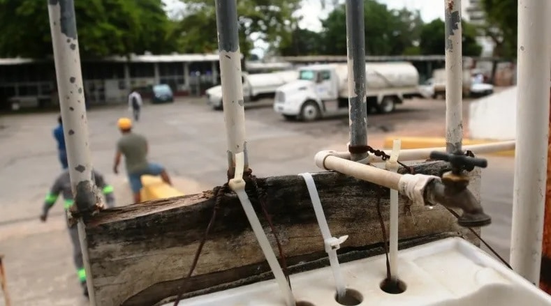 Fallas electromecÃƒÂ¡nicas dejan sin agua a colonias de Coatzacoalcos
