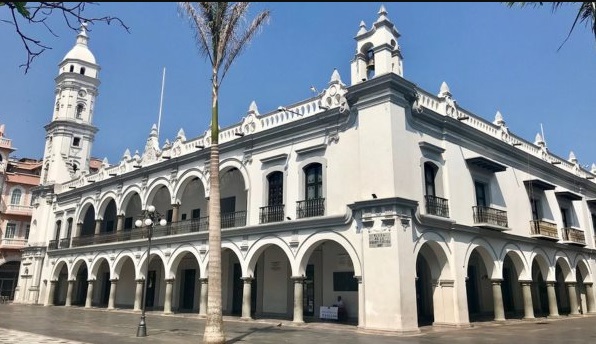 Gobernar el puerto es la prioridad en Veracruz