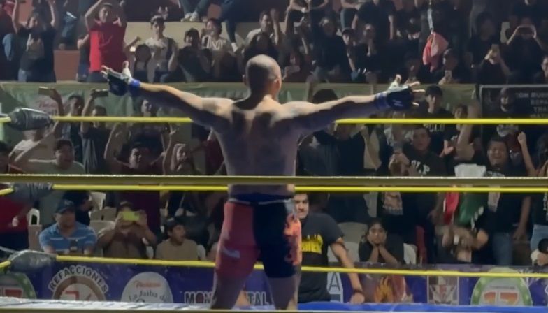 Héctor Negroe gana a Eduardo Da Rocha en Fight Night