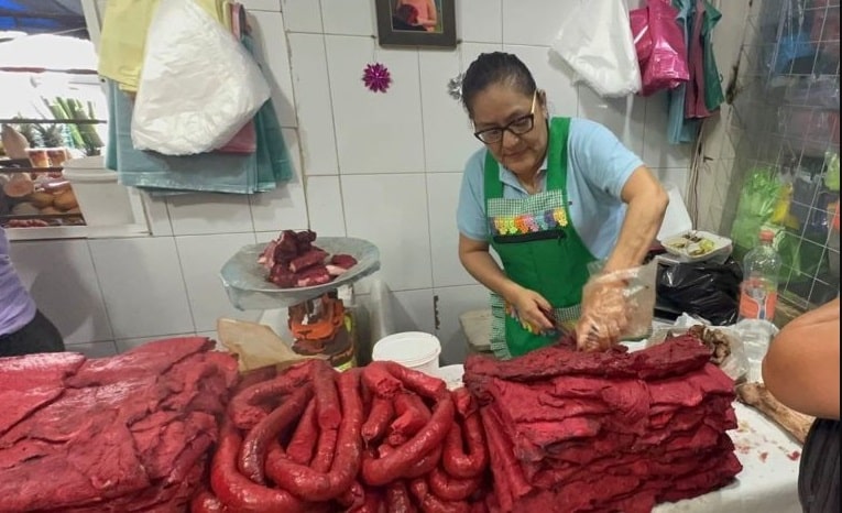 Incremento en demanda de carne en Chinameca durante festividades