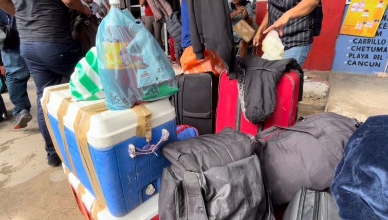 Jarochos regresan al norte tras las fiestas decembrinas