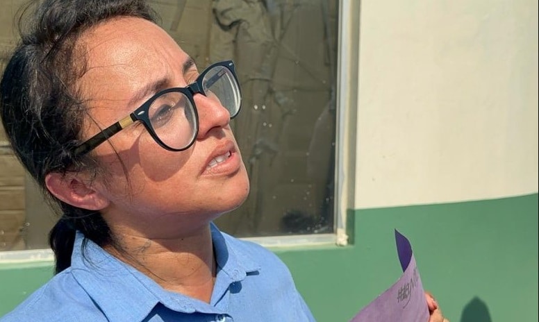Madre solicita ayuda a gobernadora tras perder custodia de su hija