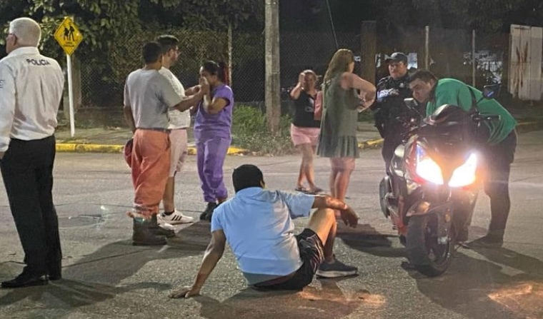Motociclista sufre accidente tras terminar en grava en MinatitlÃƒÂ¡n