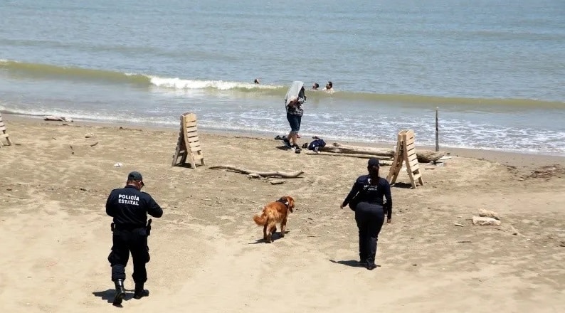 Operativo de verano garantiza seguridad en playas de Coatzacoalcos