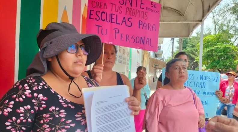 Padres rechazan cambio de directiva en jardÃƒÂ­n de niÃƒÂ±os Coatzacoalcos