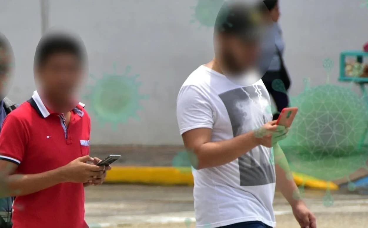 Peligros del celular: infecciones y trastornos del sueÃƒÂ±o