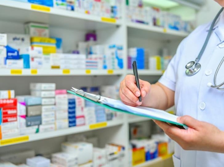 Presidenta de MÃƒÂ©xico promete fortalecer producciÃƒÂ³n de medicamentos nacionales