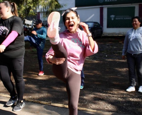 Programa de activación fÃÂsica para trabajadores de Becas Bienestar