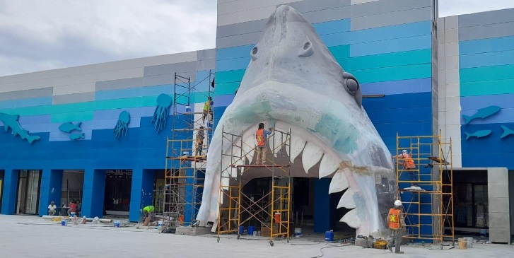 Remodelación de la fachada de la Plaza Acuario Veracruz concluye