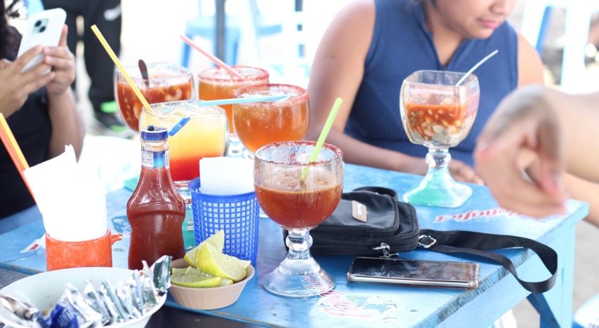 Restaurantes en playas de Veracruz Puerto, ¡totalmente llenos!