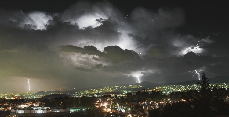 Tormenta elÃƒÂ©ctrica causa estragos en San Luis PotosÃƒÂ­
