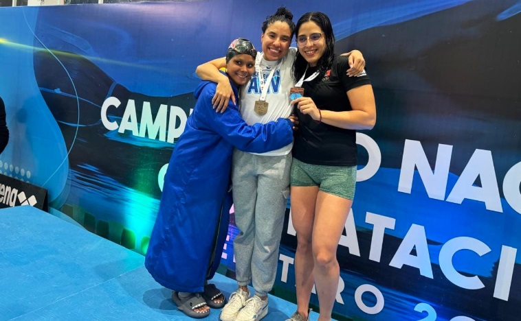 Veracruz brilla con medallas en el Nacional de NataciÃƒÂ³n