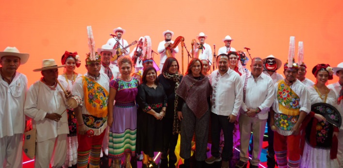 Veracruz presenta su rica cultura en Madrid: voladores y son jarocho